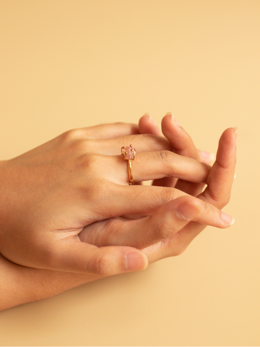 Bumi Ring - Grosse Strawberry Quartz