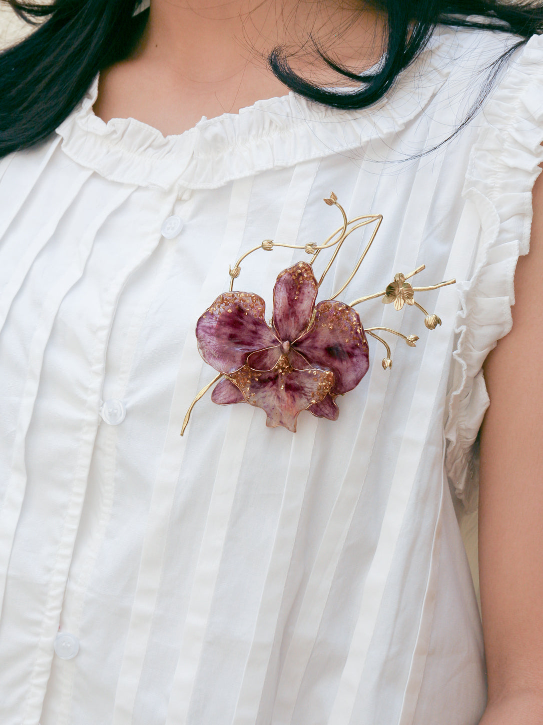 Sekar Brooch