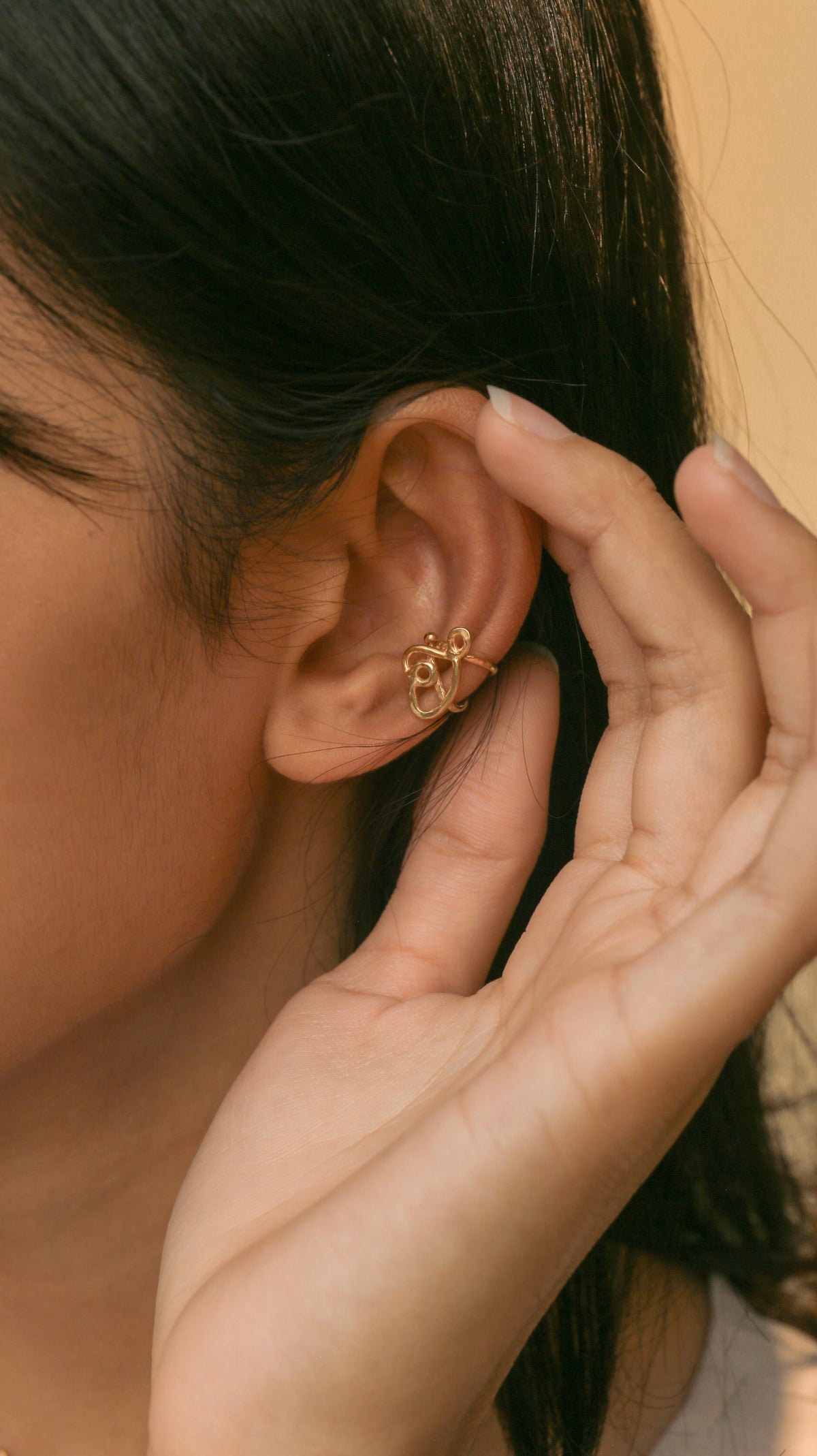 Seroja Earcuff